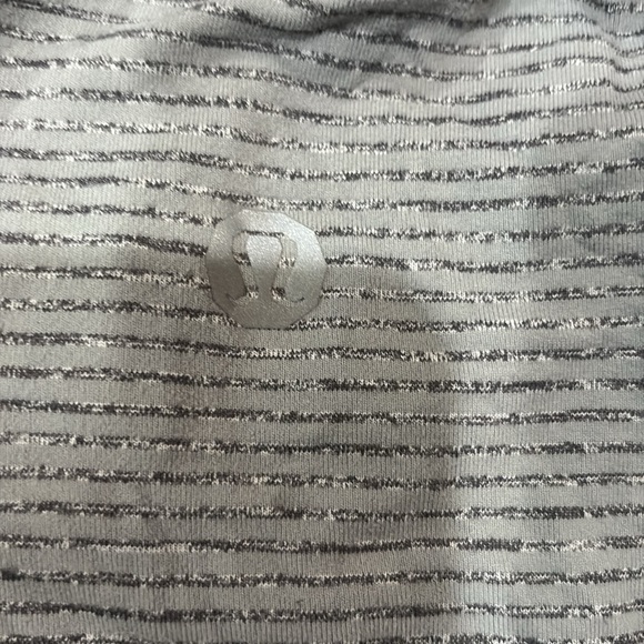 Gray Lululemon Men's pullover - Picture 3 of 3